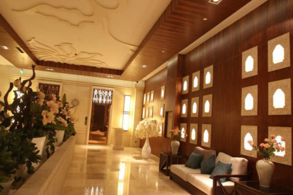 品茗成都，湖畔餐厅养生休闲之旅(成都品茗家居算品牌吗)